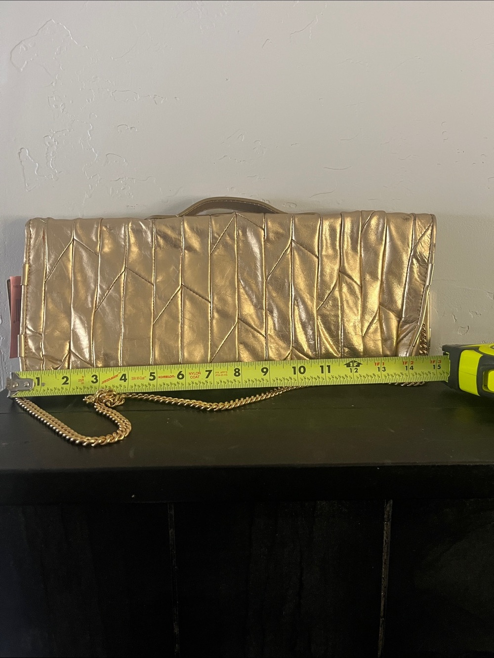 Juicy Couture Vintage 80’s Metallic Gold Quilted Chain Clutch with Handle - Picture 9 of 10